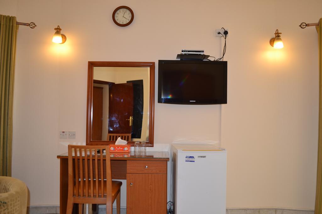 דובאי Tara Hotel Llc חדר תמונה