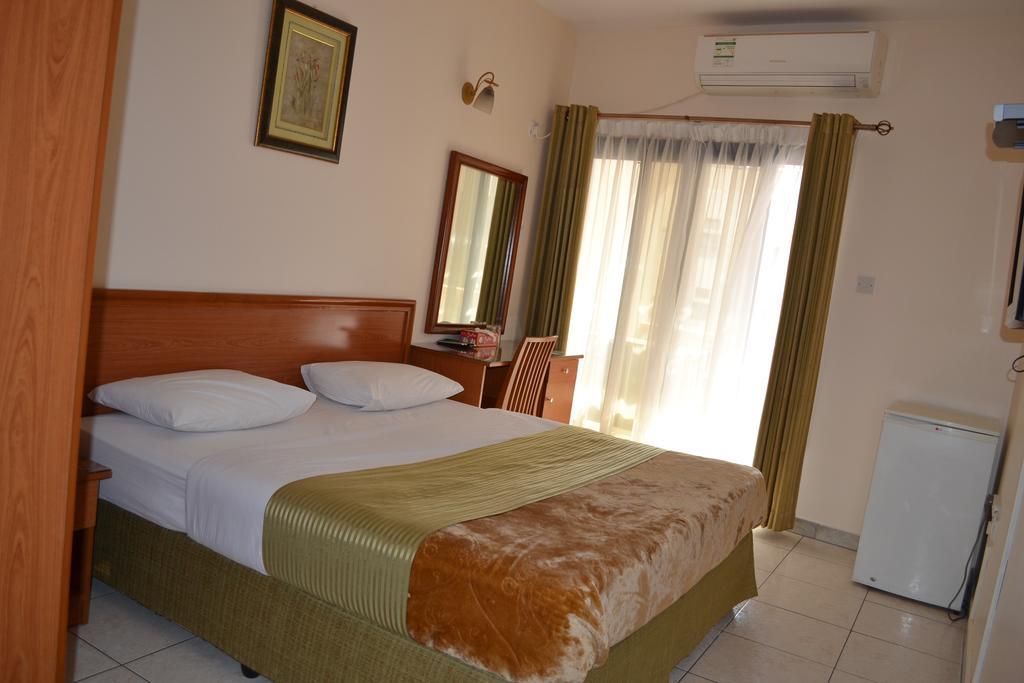 דובאי Tara Hotel Llc מראה חיצוני תמונה