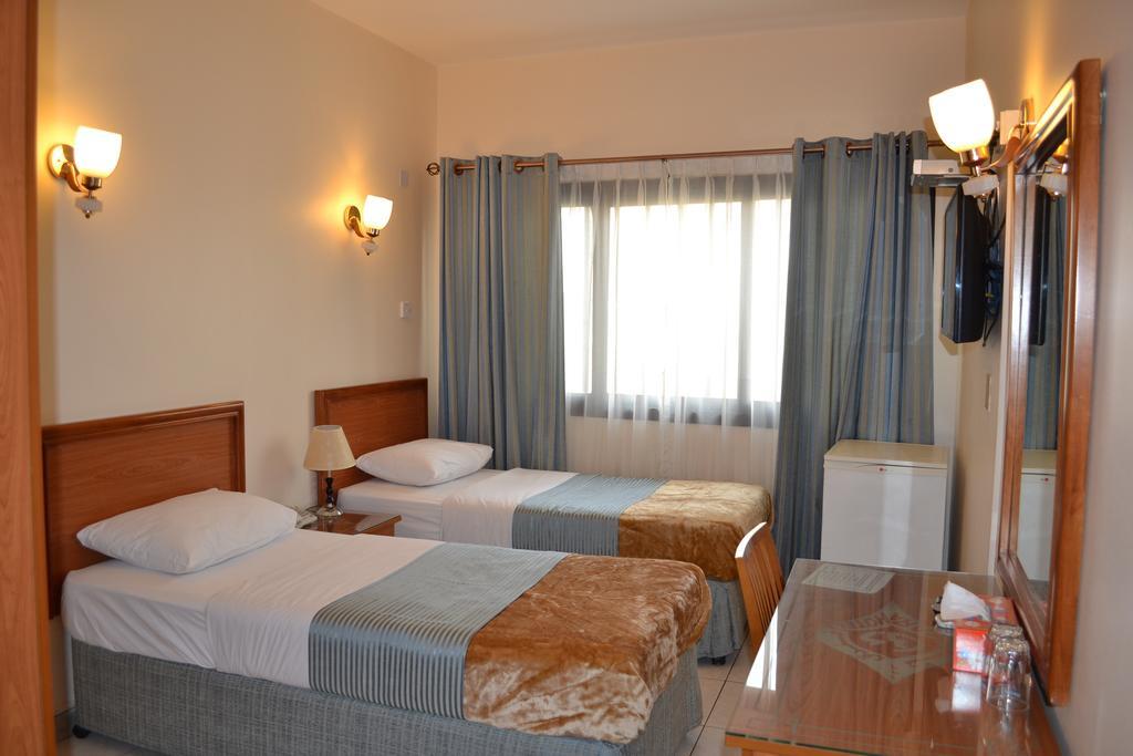 דובאי Tara Hotel Llc חדר תמונה